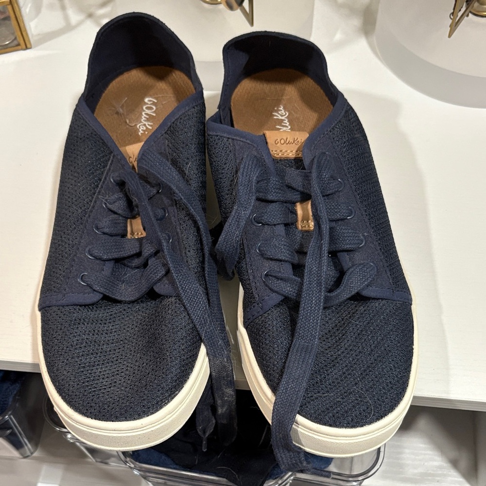 OluKai Women's Navy Lace-Up Sneakers